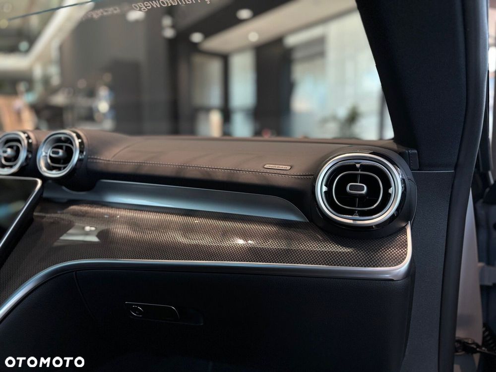 Mercedes-Benz CLE - 11