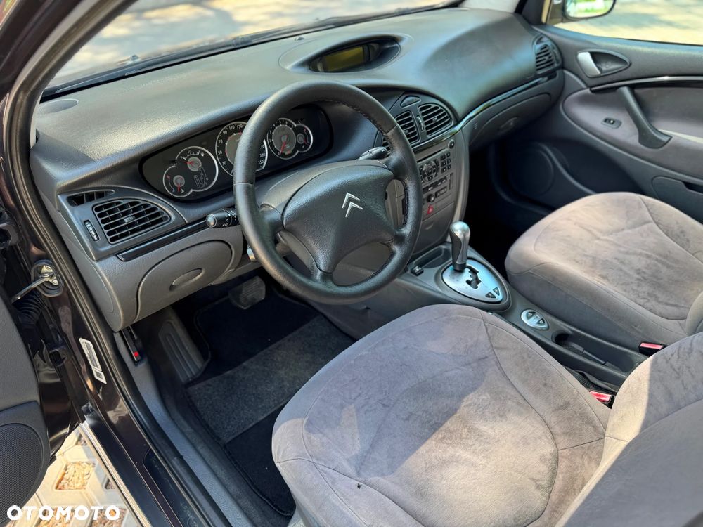 Citroën C5 2.0 16V Exclusive - 24