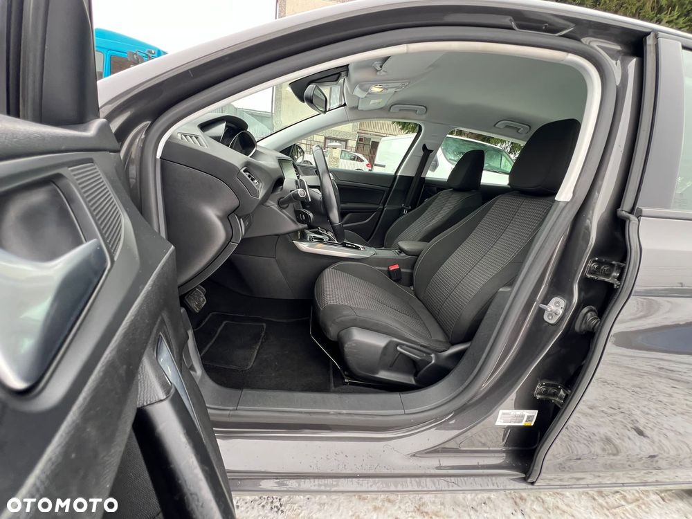 Peugeot 308 PureTech 130 EAT6 Stop & Start Active - 12