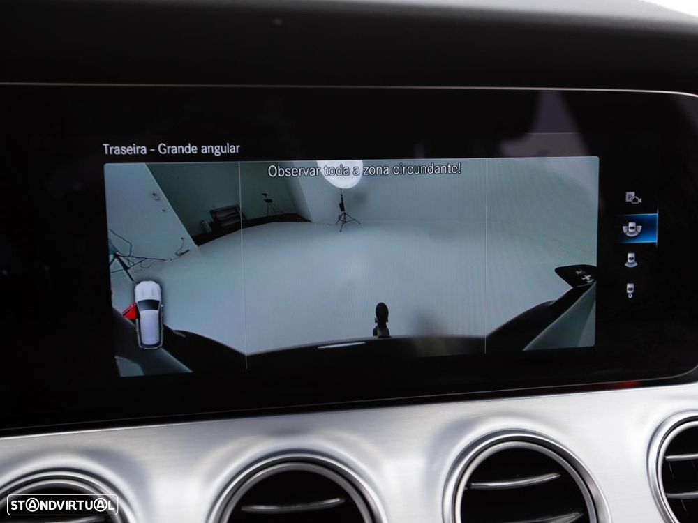 Mercedes-Benz E 300 de 9G-TRONIC - 37