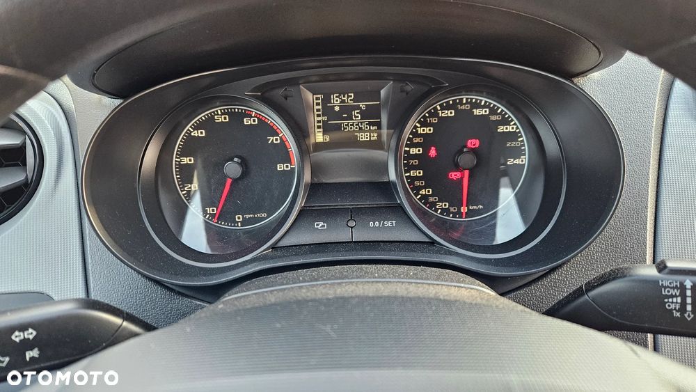 Seat Ibiza 1.4 16V Style - 26