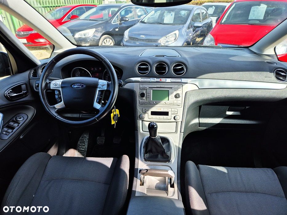 Ford S-Max 2.0 Viva Titanium - 37