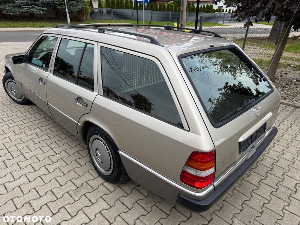 Mercedes-Benz W124 (1984-1993) - 10
