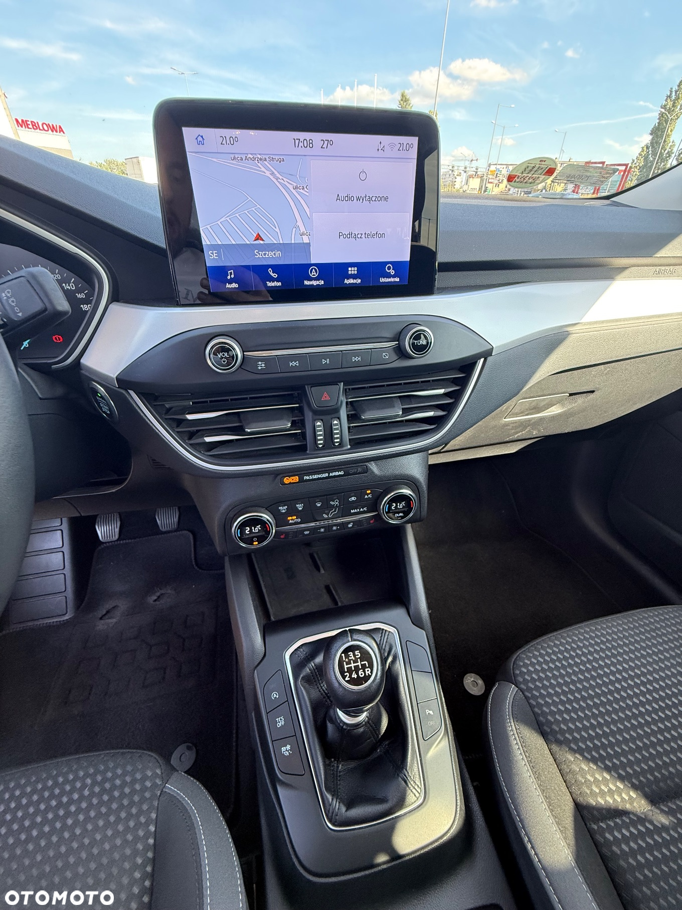 Ford Focus 1.0 EcoBoost Connected - 26