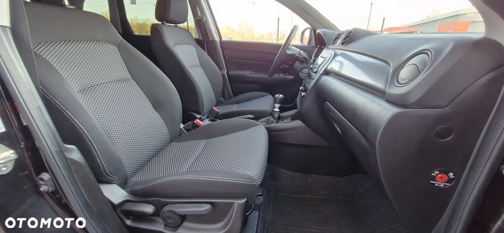 Suzuki Vitara 1.4 Boosterjet SHVS Comfort Plus 2WD - 30