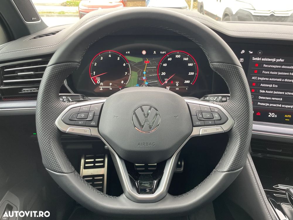 Volkswagen Touareg - 35