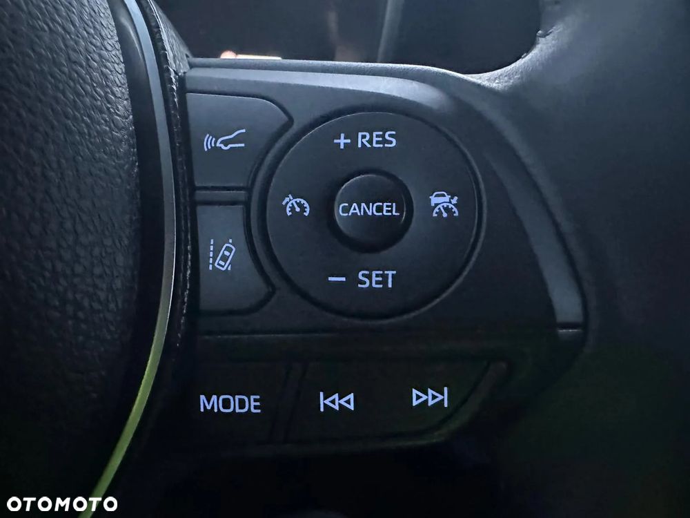 Toyota Corolla 1.8 Hybrid Touring Sports Comfort - 12