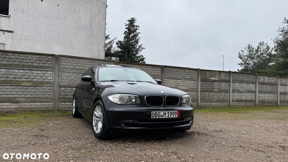 BMW Seria 1 118i - 26