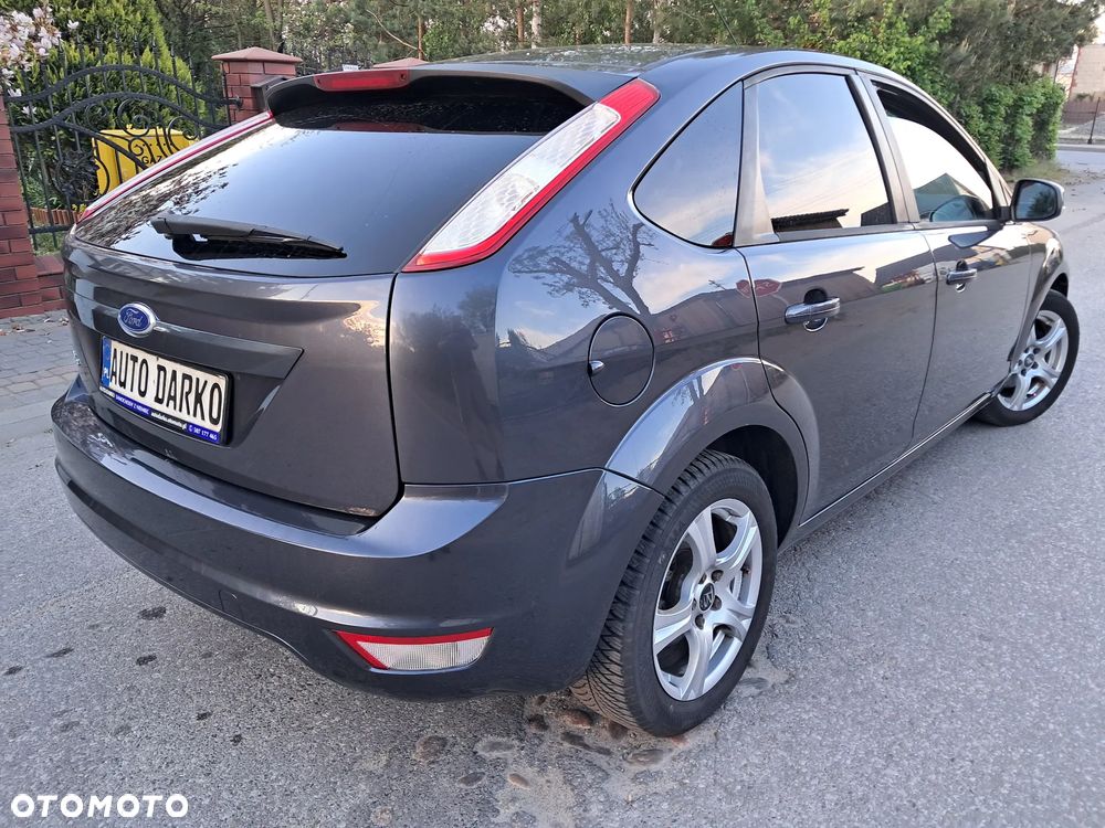 Ford Focus 1.6 16V Ambiente - 10