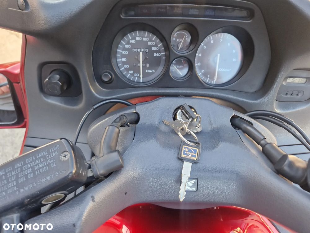 Honda ST - 35