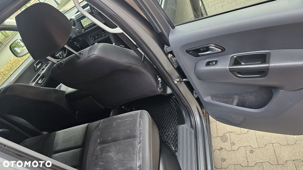 Volkswagen Amarok Double Cab 2.0 BiTDi 4MOTION Highline - 13
