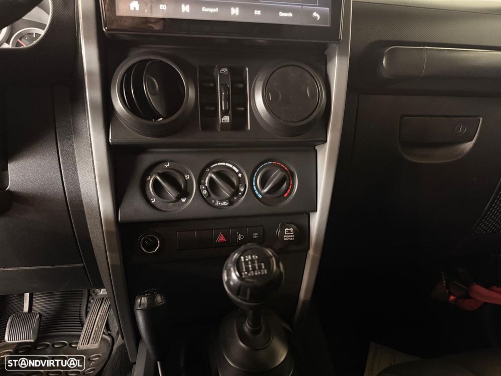 Jeep Wrangler - 19