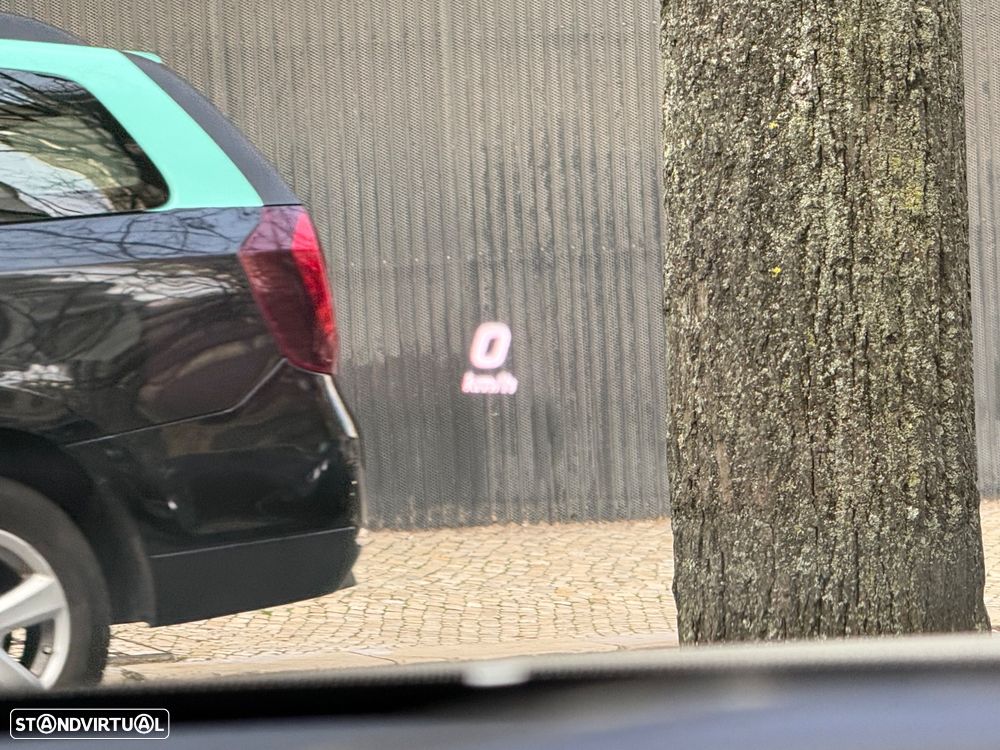 Mercedes-Benz E 220 d Avantgarde+ - 6