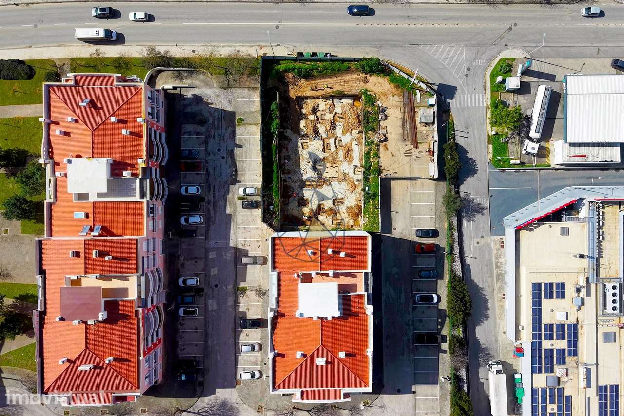 Apartamentos T2 e T3 novos em construção  com box e piscina em Lagos - Grande imagem: 4/22