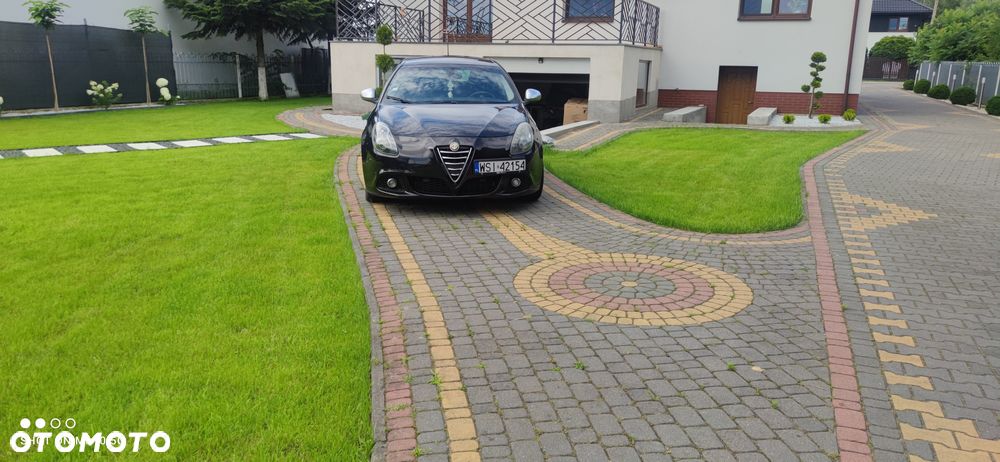 Alfa Romeo Giulietta 1.6 JTDM 16V - 18