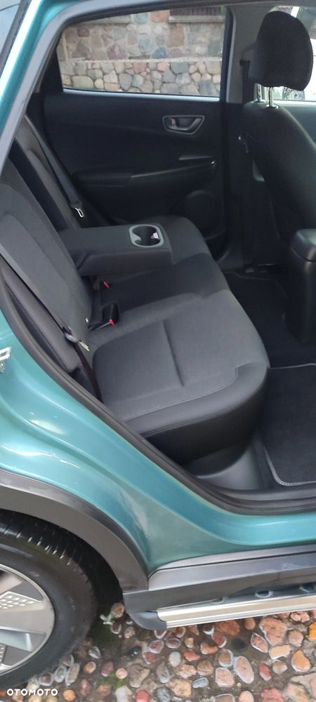 Hyundai Kona 39kWh Executive - 14