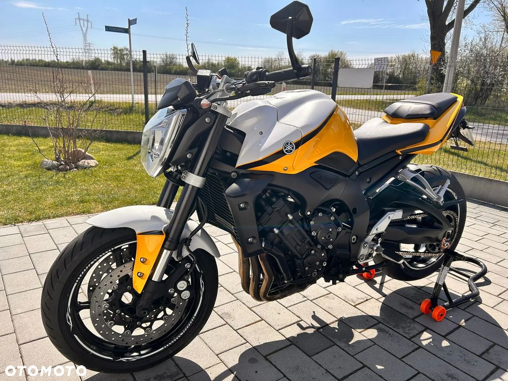 Yamaha FZ - 4