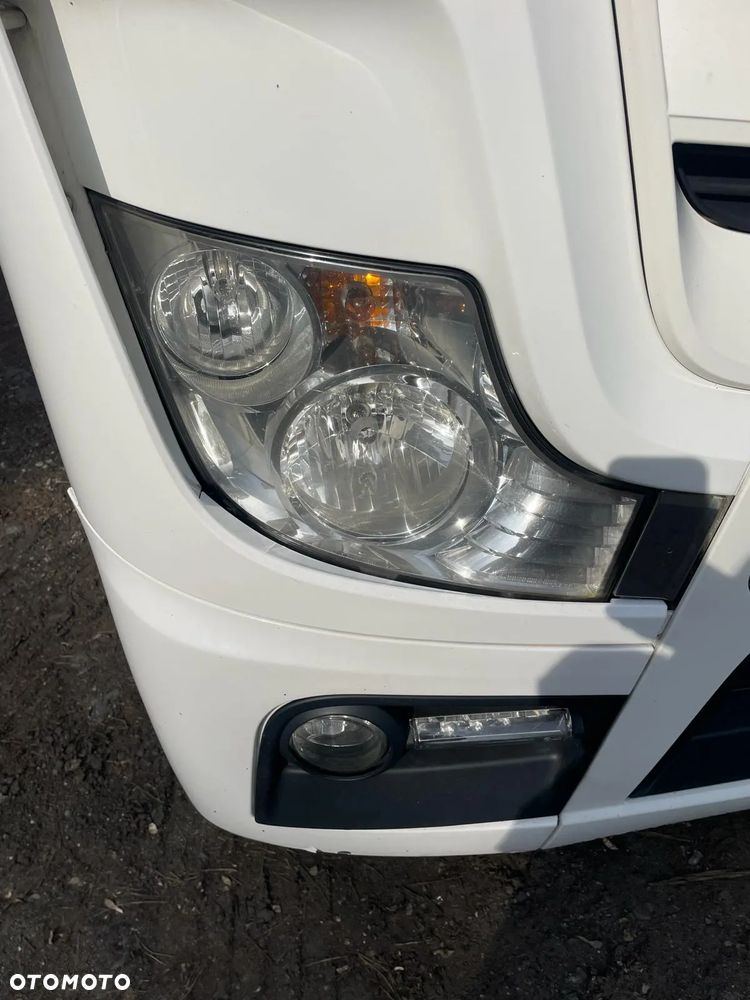 Mercedes-Benz Actros - 9