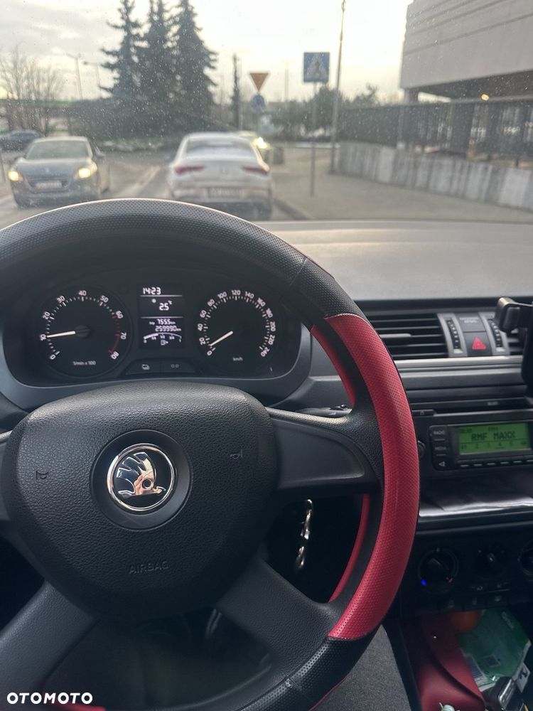 Skoda RAPID 1.2 TSI Active - 5