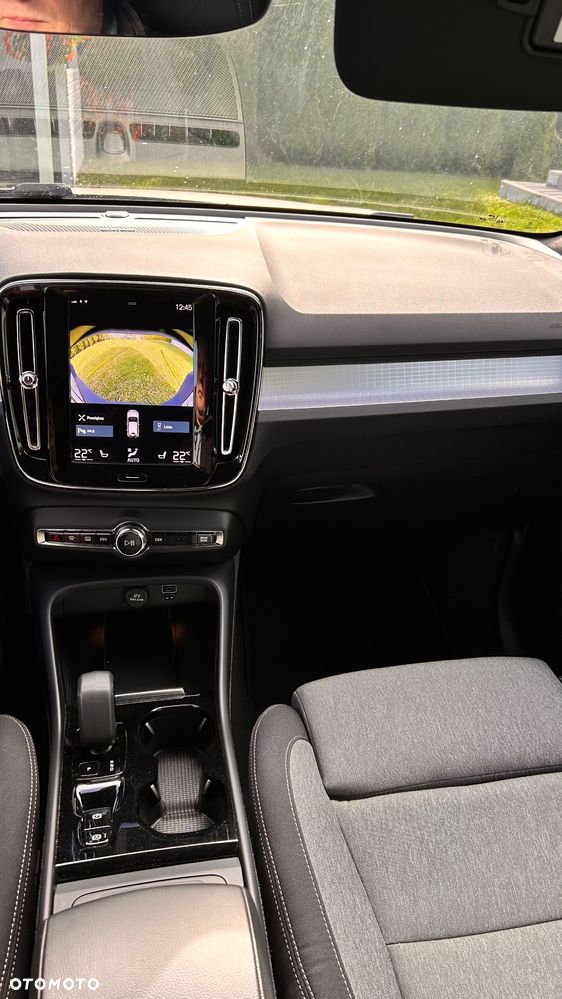 Volvo XC 40 T2 Plus Dark - 16