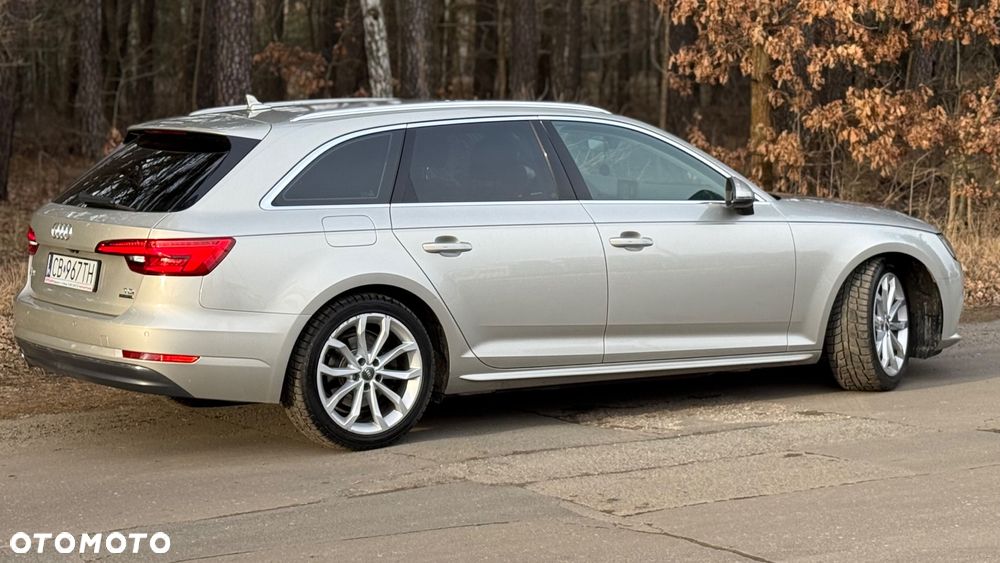 Audi A4 Avant 2.0 TDI Quattro S tronic - 16