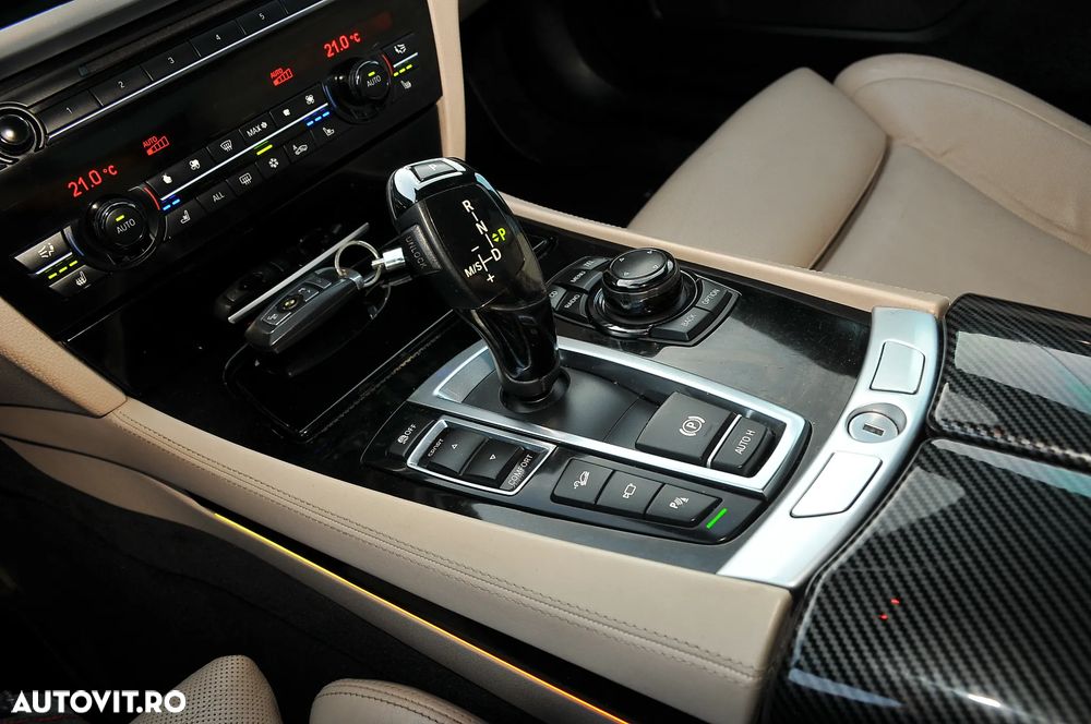 BMW Seria 7 740d xDrive Aut. - 17