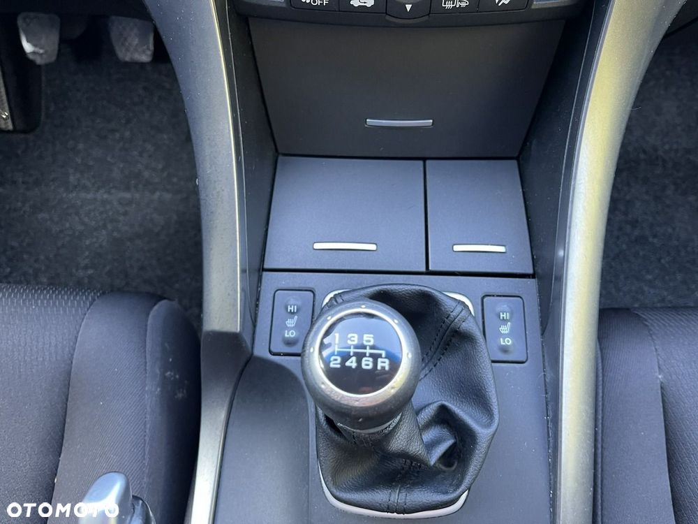 Honda Accord - 16