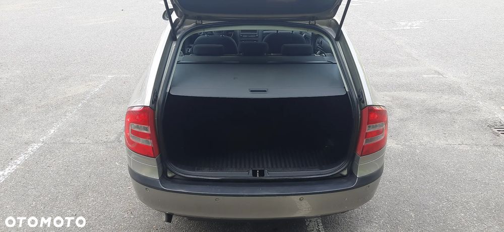 Skoda Octavia 1.6 - 14