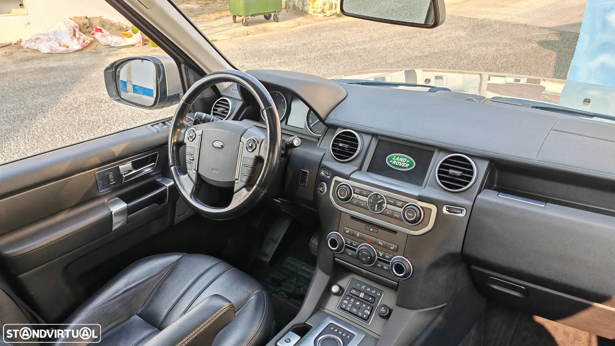 Land Rover Discovery SD V6 Graphite - 5
