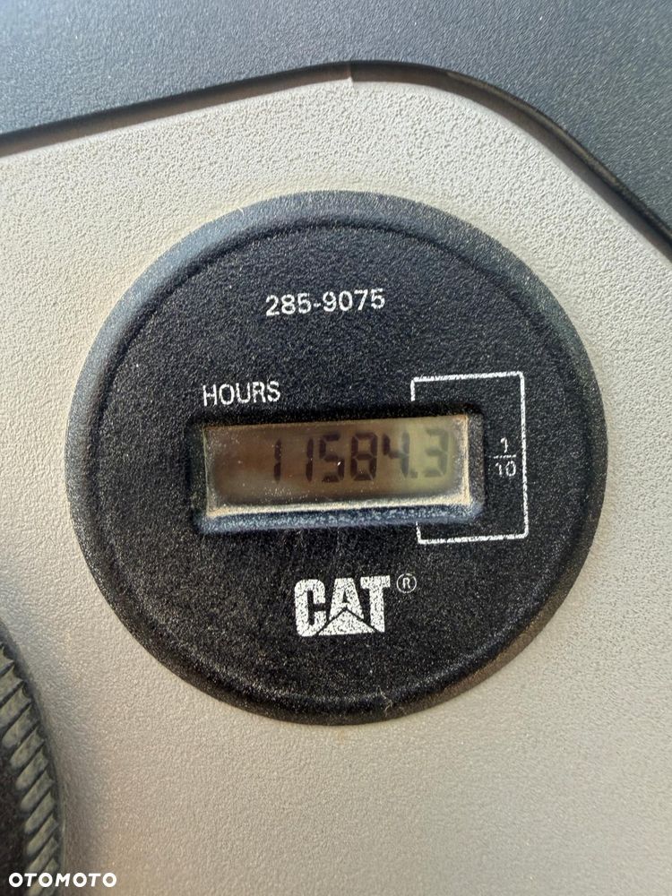 Caterpillar 428E - 3