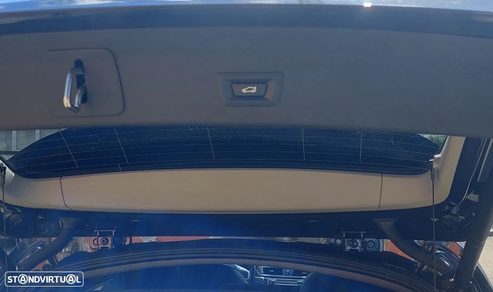 BMW X1 16 d sDrive Auto Line Sport - 17