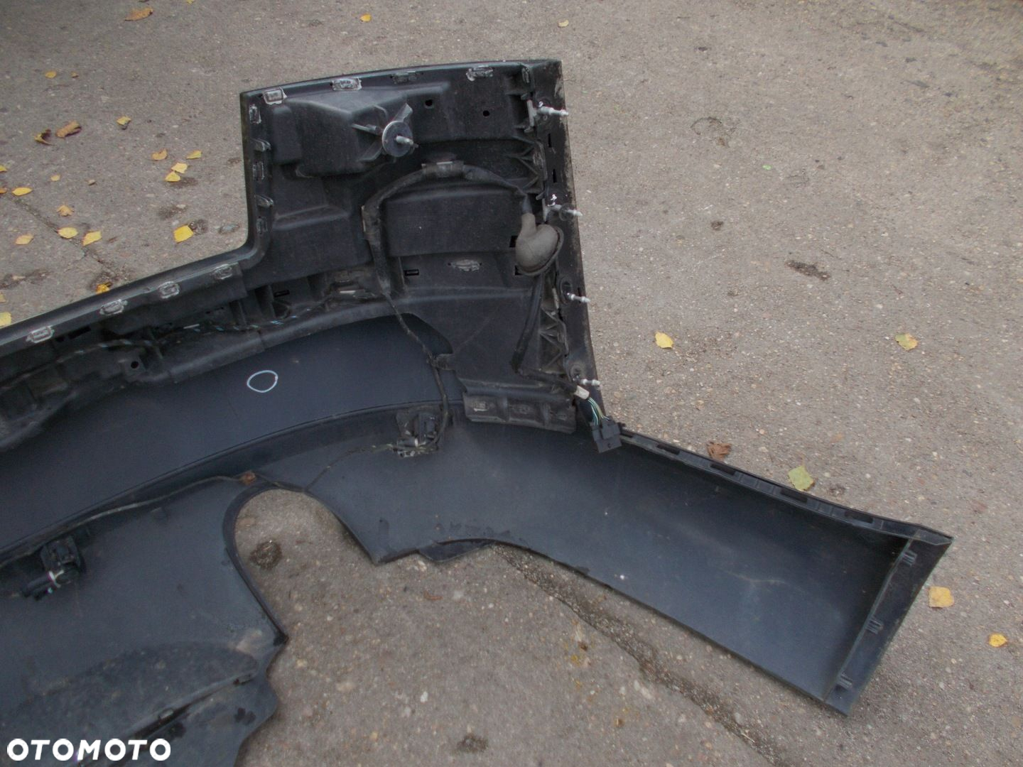 AUDI A8 D3 ZDERZAK TYŁ Z PDC - 14