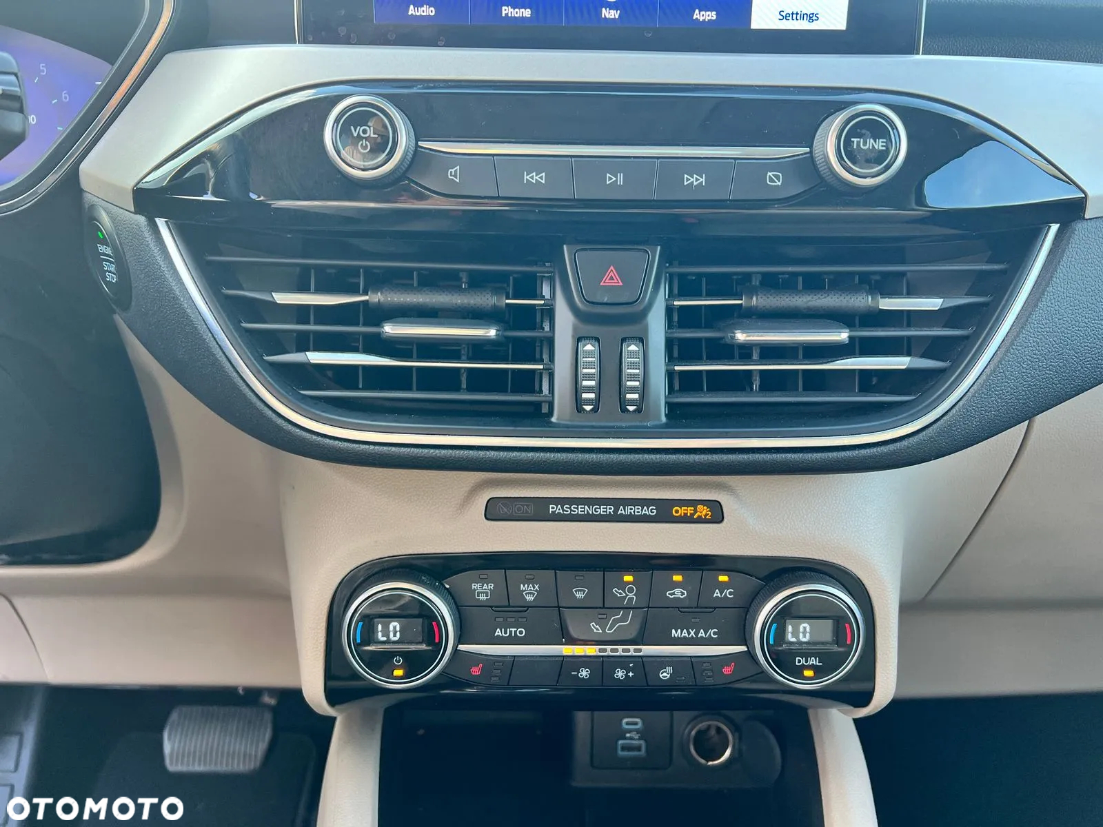 Ford Escape 2.0 EcoBoost AWD Titanium - 19