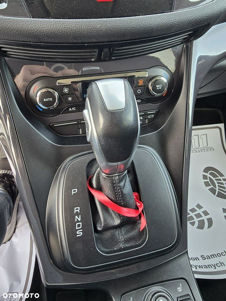 Ford Kuga - 34