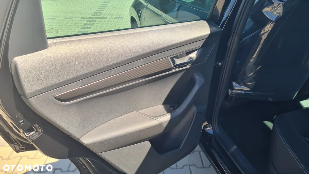 Skoda Karoq 1.5 TSI ACT Sportline DSG - 12