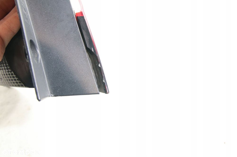 lampa tyl na blotnik europa oryginał skoda fabia iii 3 6v 9 kombi 2014-2021 - 3