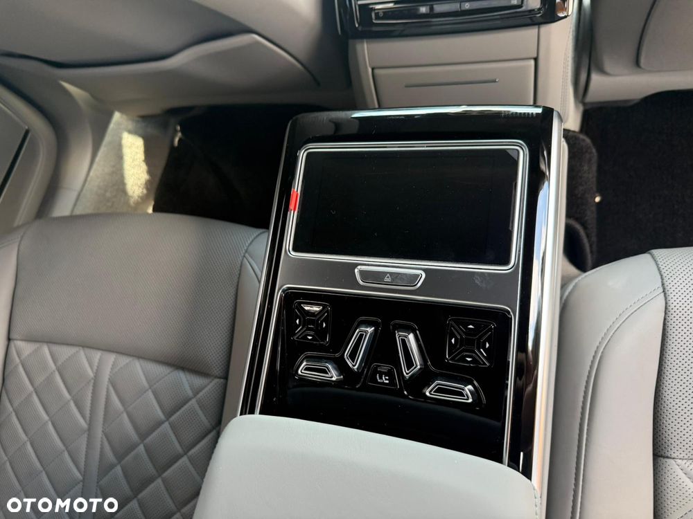 Audi S8 TFSI mHEV Quattro Tiptr - 37