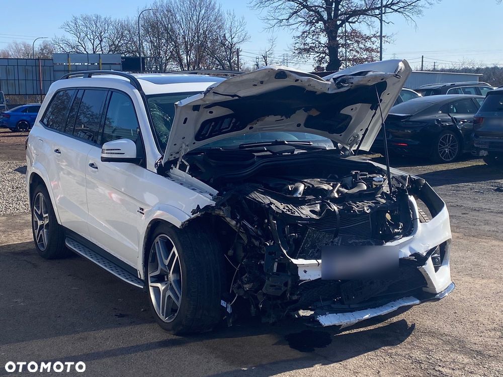 Mercedes-Benz GLS - 7