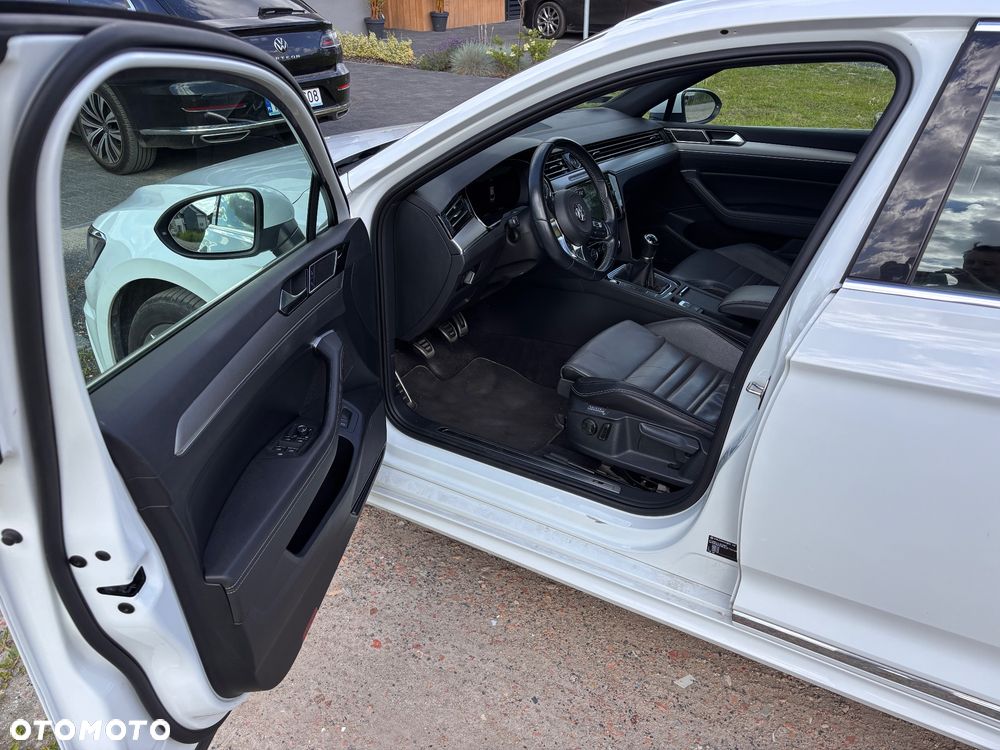 Volkswagen Passat 1.8 TSI BMT Highline - 13