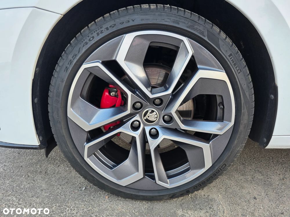 Skoda Octavia 2.0 TDI 4x4 RS DSG - 20