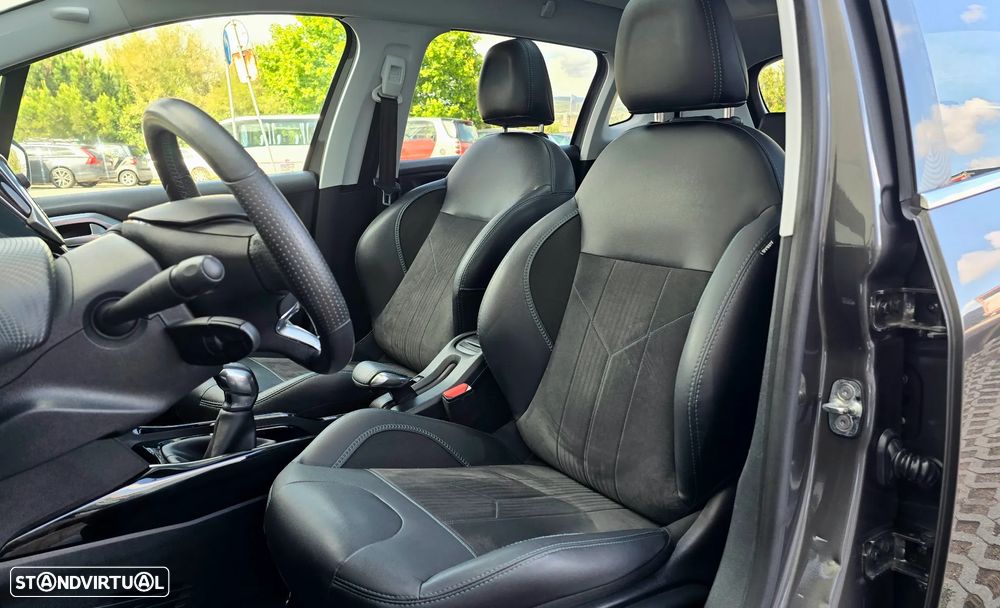 Peugeot 2008 PureTech 110 Stop&Start Crossway - 26