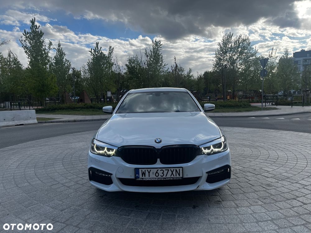 BMW Seria 5 520d xDrive M Sport sport - 1