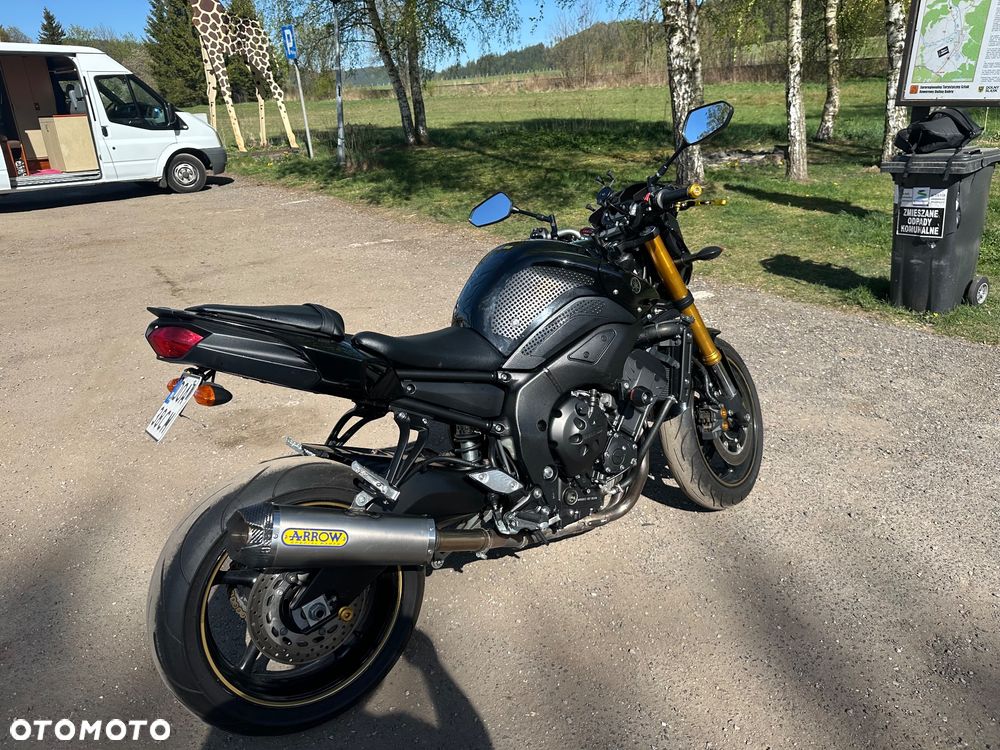 Yamaha FZ8 - 2