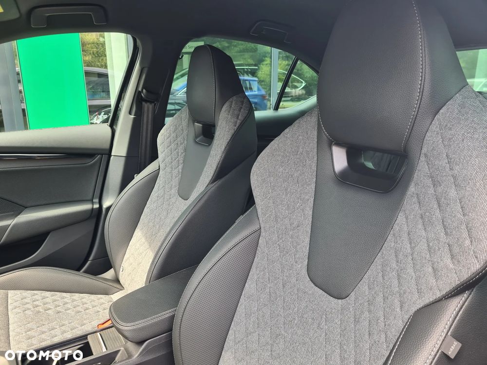 Skoda Octavia 1.5 TSI e-Tec Sportline DSG - 12