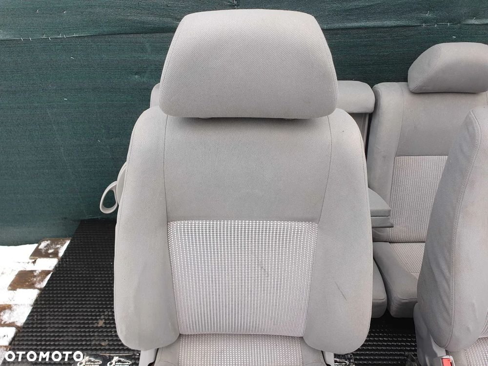 Fotele Fotel Kanapa Welur Jasne Siwe Podlokietnik VW Golf IV 4 3 drzwi komplet - 16