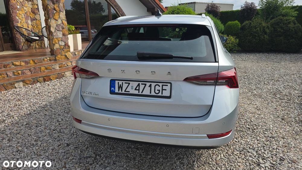 Skoda Octavia 2.0 TDI Ambition DSG - 27