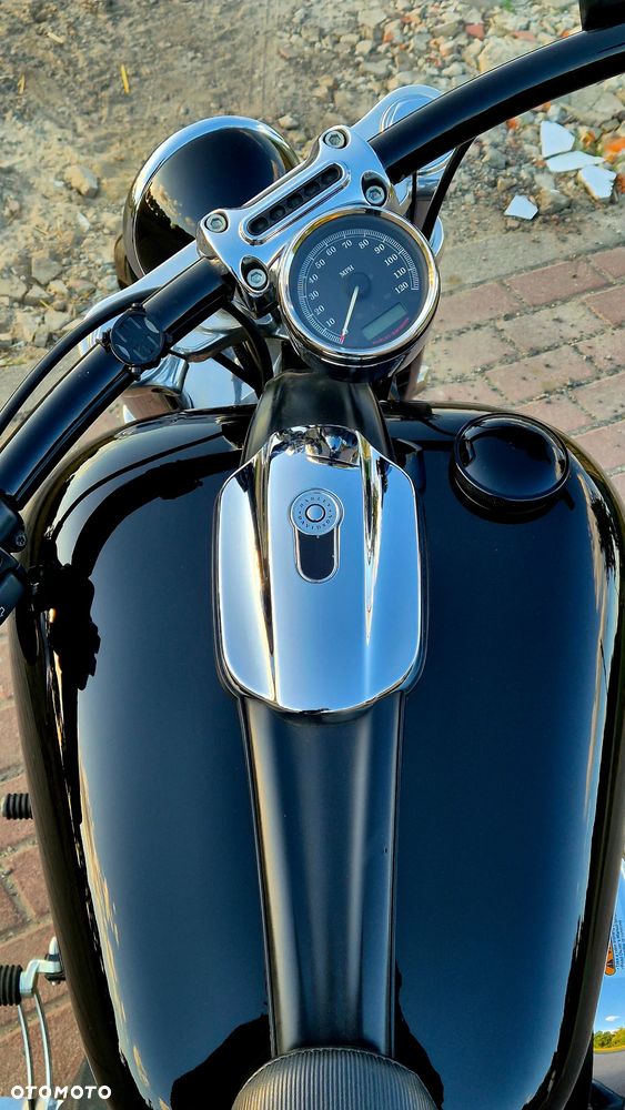 Harley-Davidson FXSB Breakout - 20