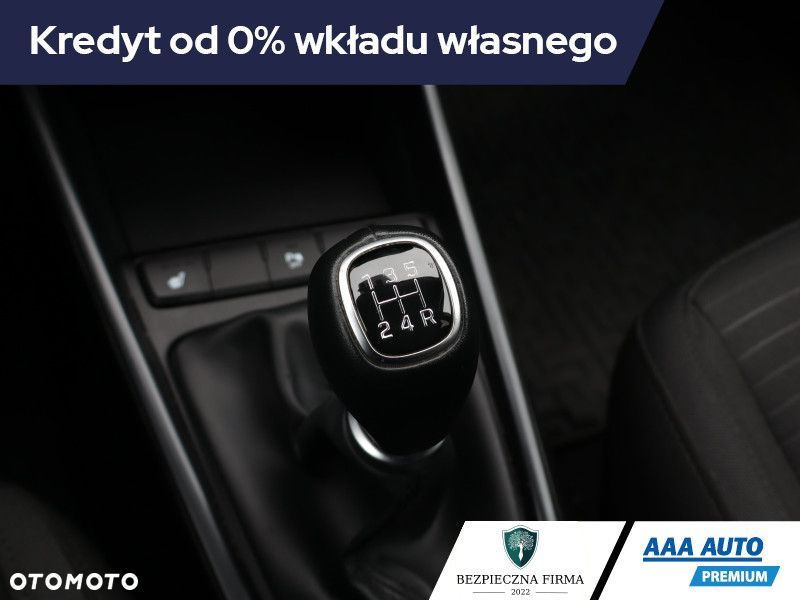 Hyundai i20 - 15