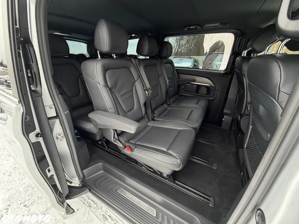 Mercedes-Benz Klasa V 300 d lang 4Matic 9G-TRONIC Avantgarde Edition - 34