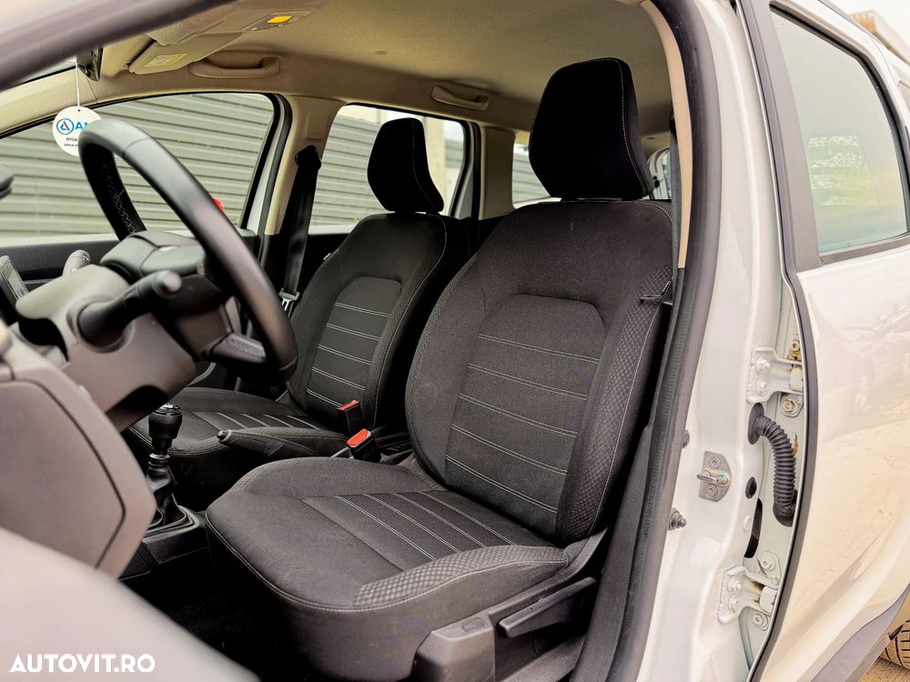 Dacia Duster ECO-G 100 Essential - 9